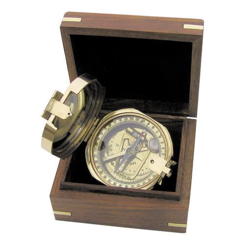 Brunton kompass aus messing - brunton-kompass,